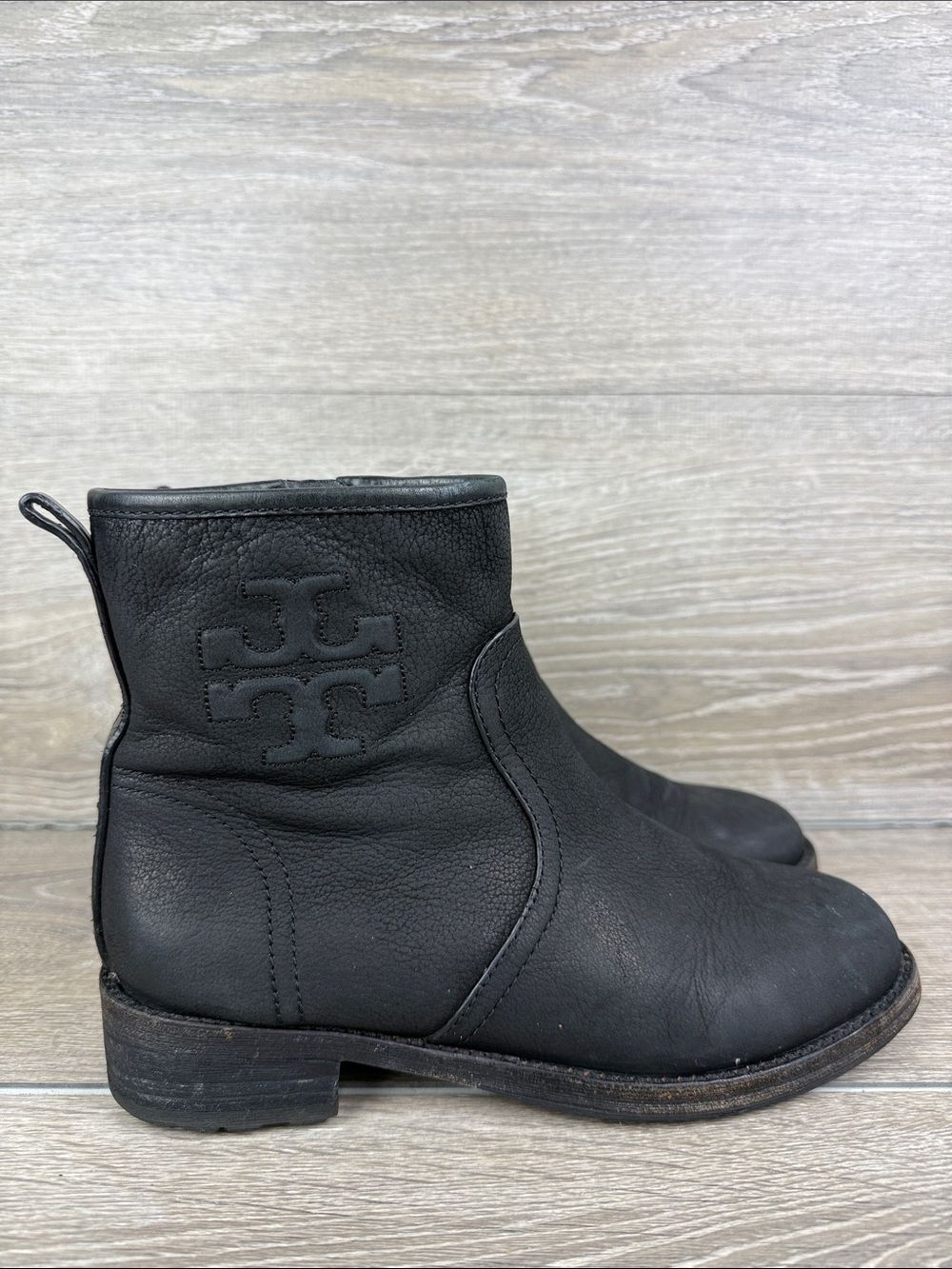 Tory Burch Simone Women’s Sz 7.5M Black Leather Pull On Zip Ankle Boots
